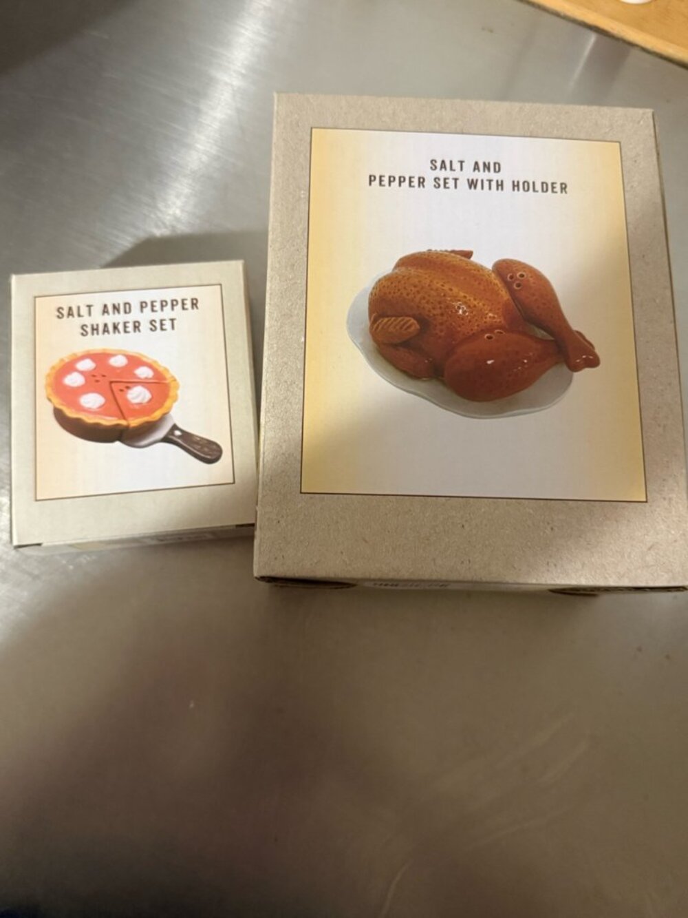 Cracker Barrel Pumpkin Pie and Turkey Salt and Pepper Shaker Sets NEW 2026 VHTF